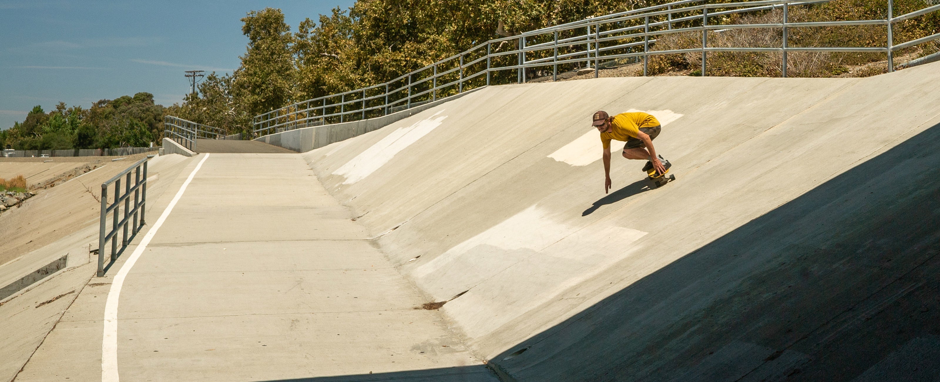 Sidewalk Surfer - Surf Skateboarding Design - Inspire Uplift